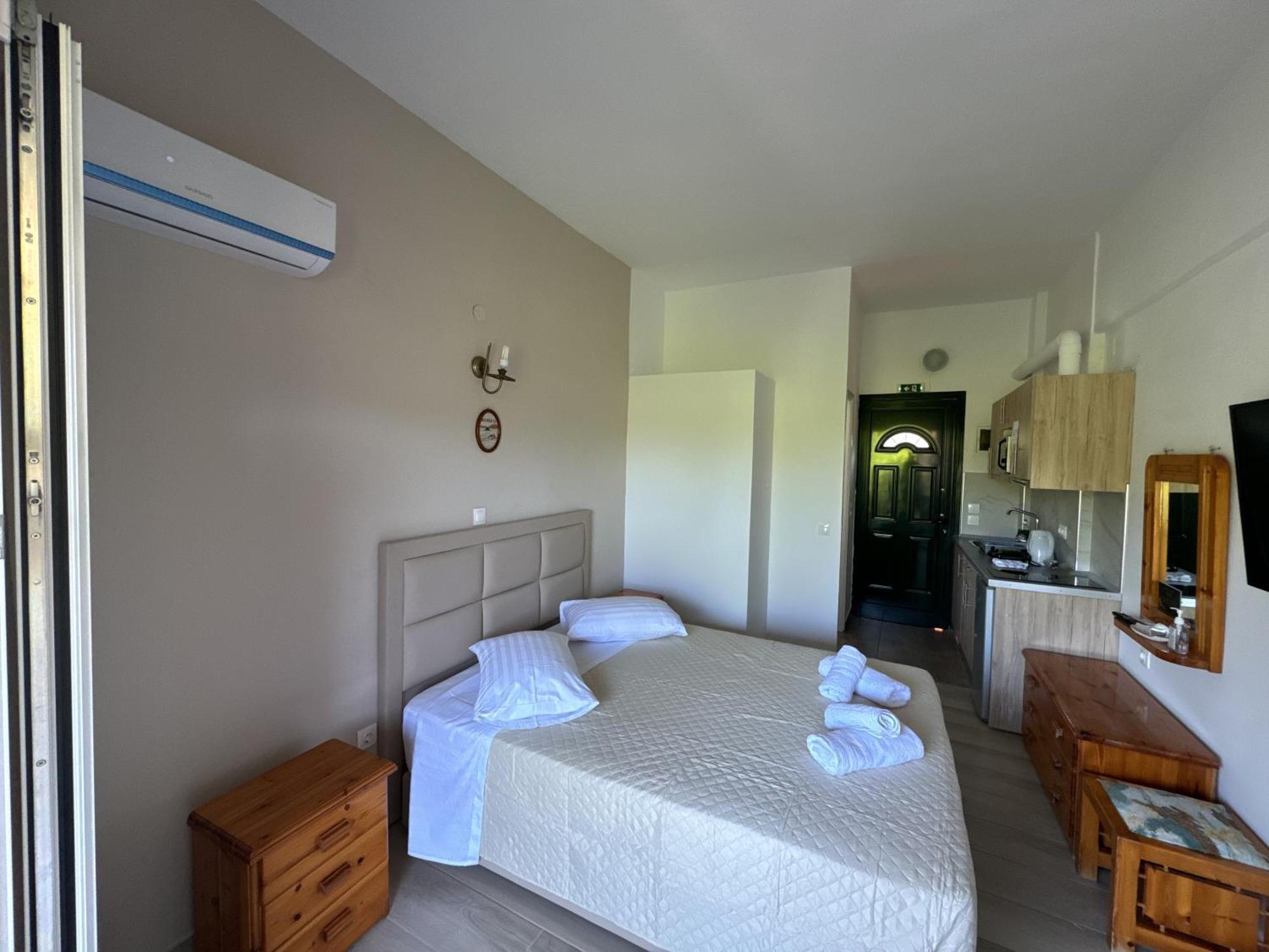 Athina Studios Paleokastritsa Ngoại thất bức ảnh